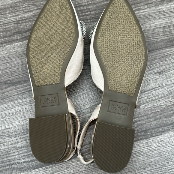 JONES NEW YORK satin pointed toe jeweled bow sling back bridal preppy shoe NWT 9 - Picture 10 of 10